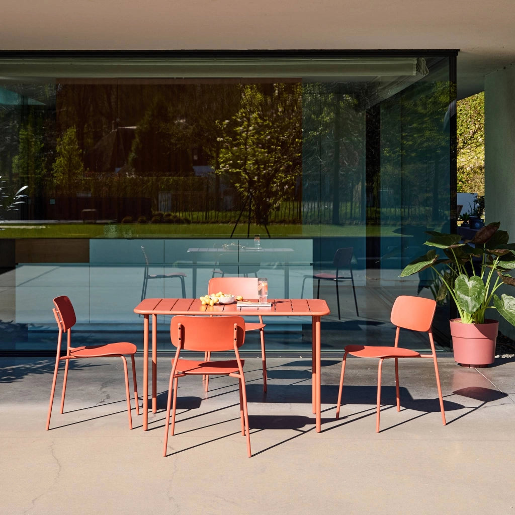 Set tavolo da giardino in metallo con 4 sedie, terracotta