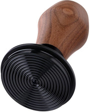 Tamper espresso a veerbelasting 58 mm con rivestimento PVD in titanio, base a rilievo, manico in noce americana autentica