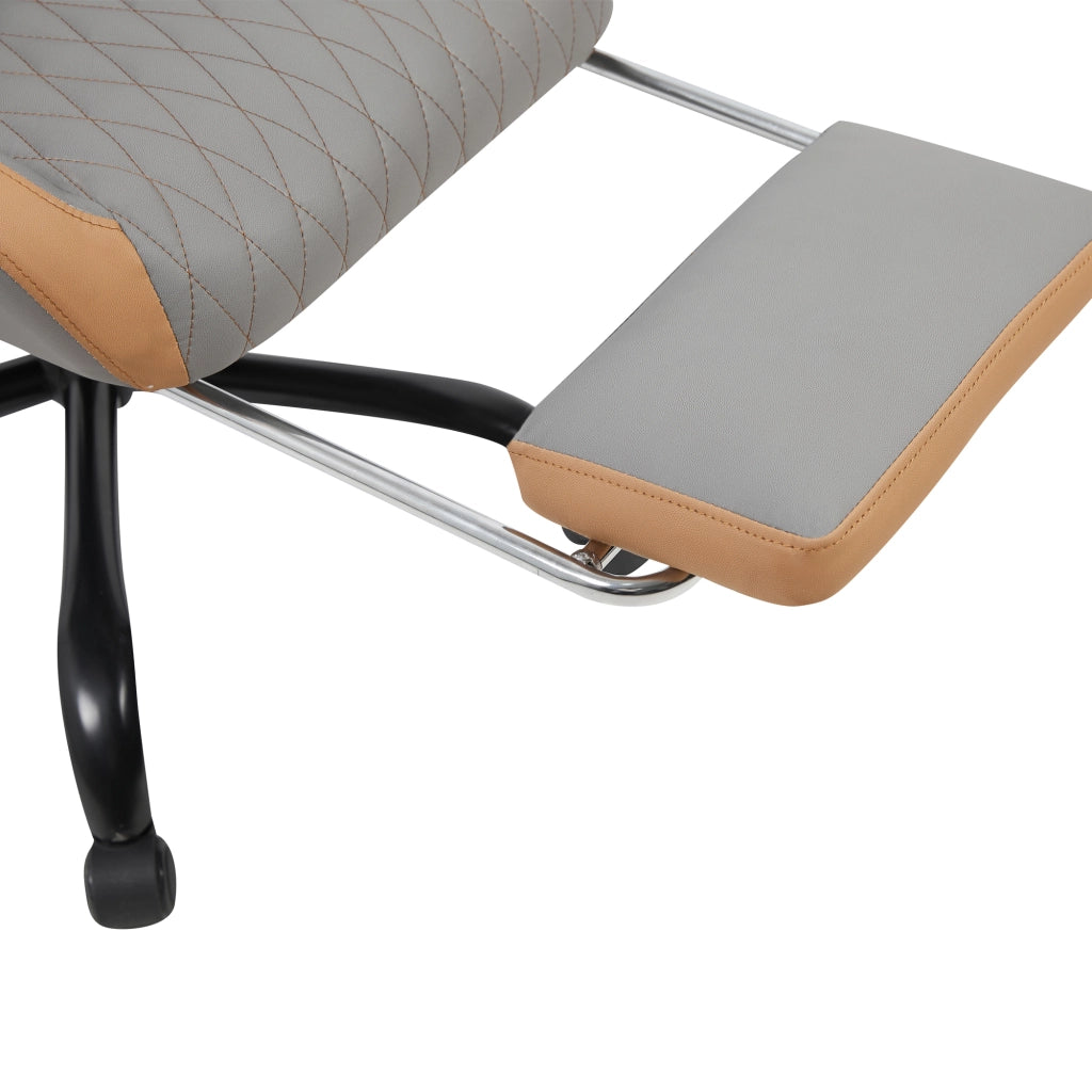Sedia gaming ergonomica in PVC grigio e marrone con schienale imbottito, tasca posteriore e base in metallo KD
