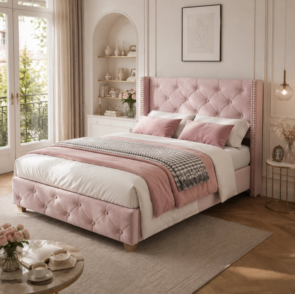 Letto imbottito 90x200 cm in velluto rosa con testiera capitonné; rete a doghe e gambe in legno