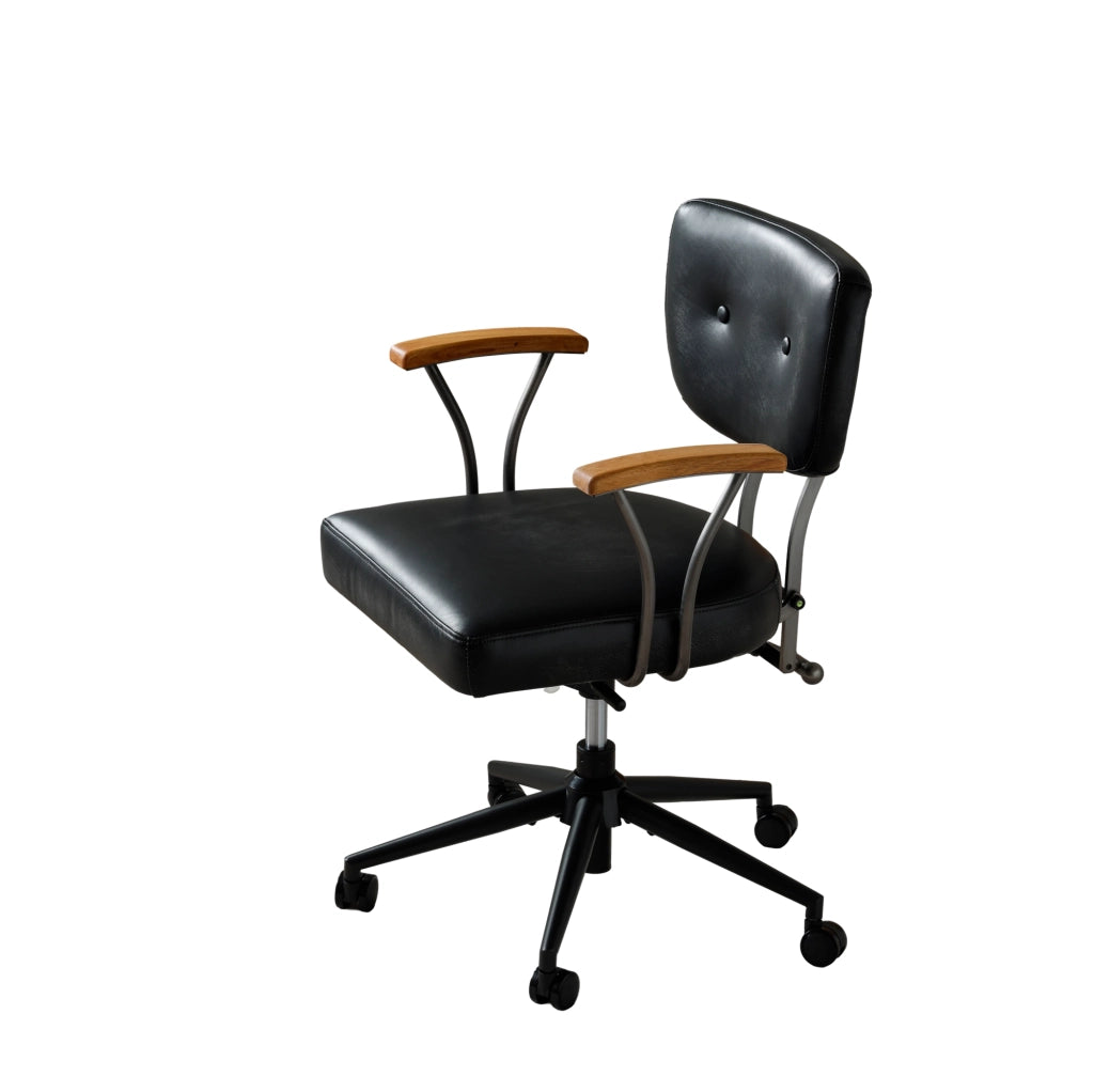 Sedia da ufficio in pelle nera con base in metallo e ruote silenziose