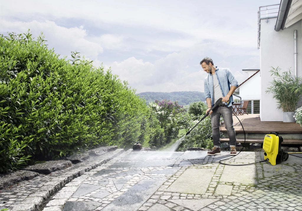 KARCHER Idropulitrice K 4 Compact UM Universal Edition - Pressione: 20  max. 130 / 2  max. 13 bar / MPa - Portata: 420 l/h - Potenza allacciata: 1.8 kW