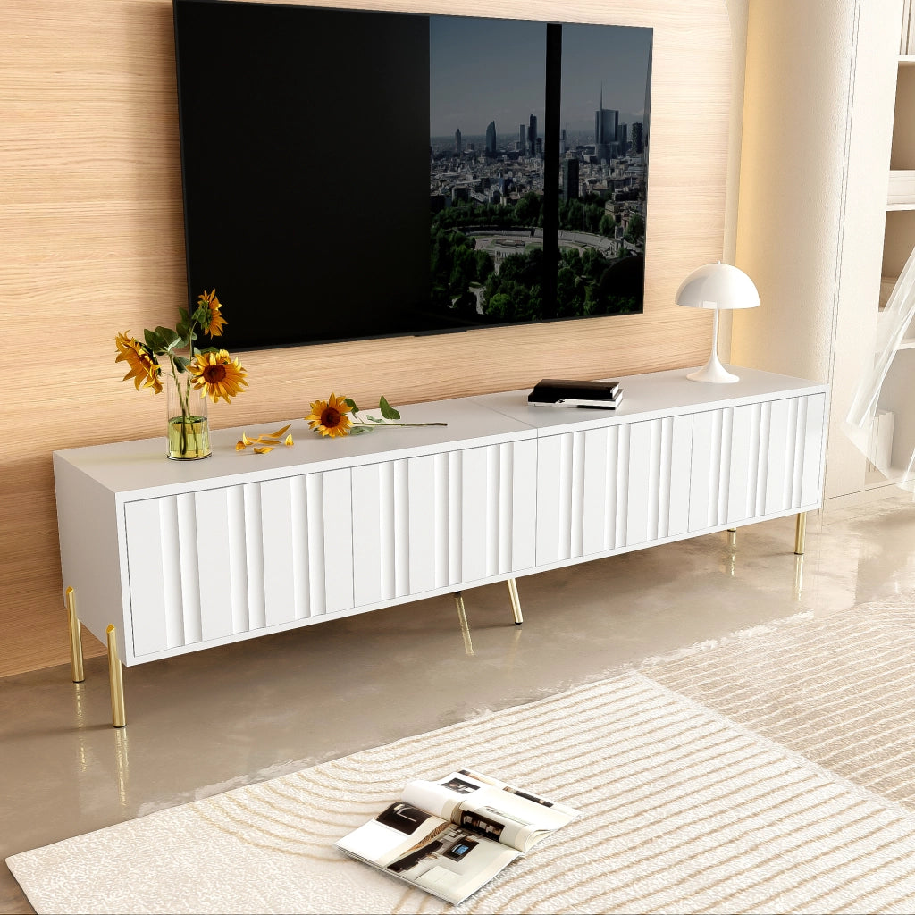Mobile porta TV con quattro ante e otto ripiani, gambe dorate, design a scanalature verticali, bianco 190 × 38 × 48 cm