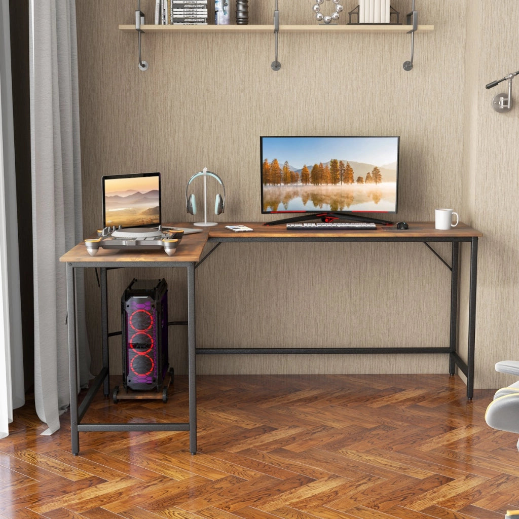 Scrivania ad angolo a L con presa di corrente, Scrivania per computer da 168cm con supporto CPU e telaio in metallo Marrone-Scrivanie