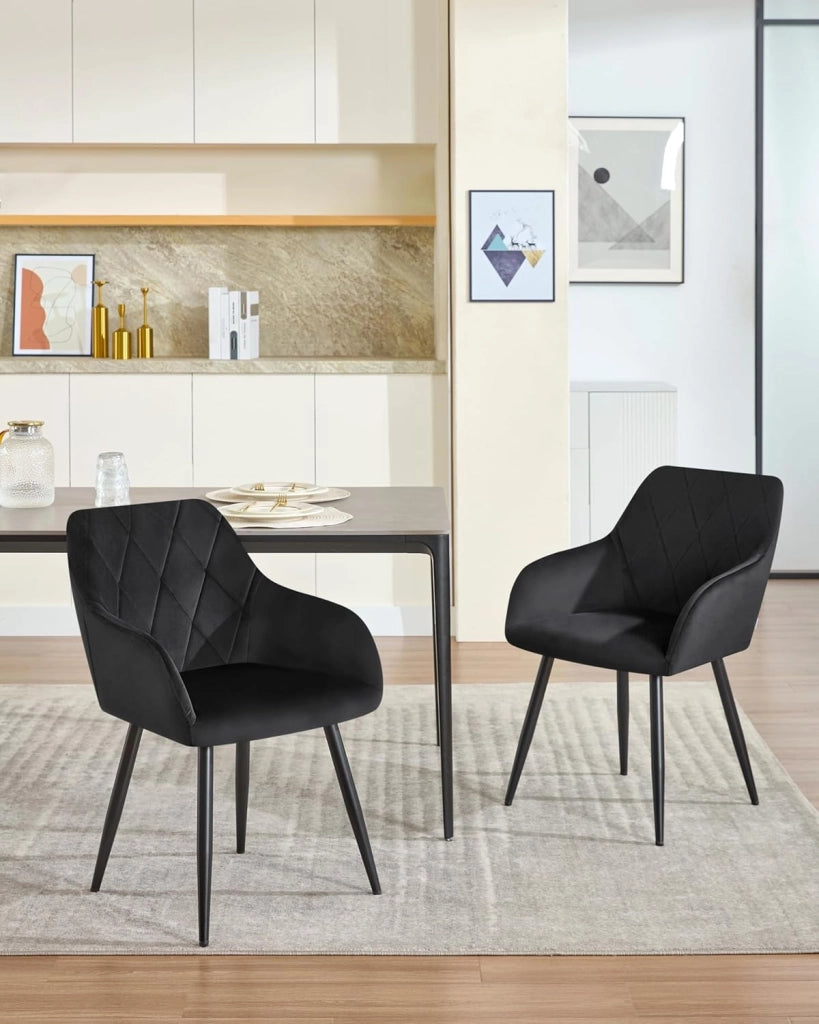 Set di 2 Sedie per Sala da Pranzo Imbottita, Poltroncina in Velluto,Sedia da Cucina con Braccioli e Schienale, Gambe in Metallo, Nero, BH352sz-2