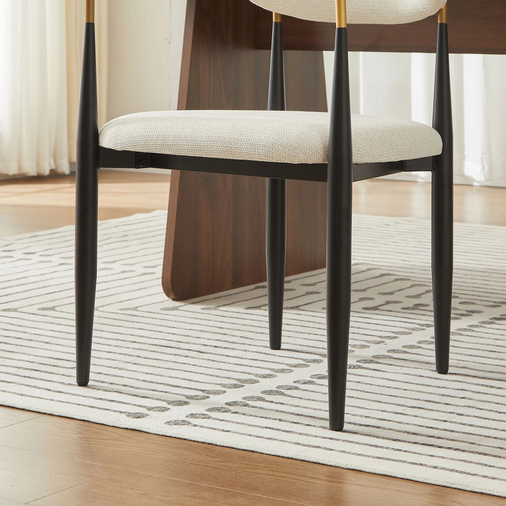 Sedia da pranzo con cuscini in tessuto; altezza regolabile e struttura in metallo nero e oro; beige