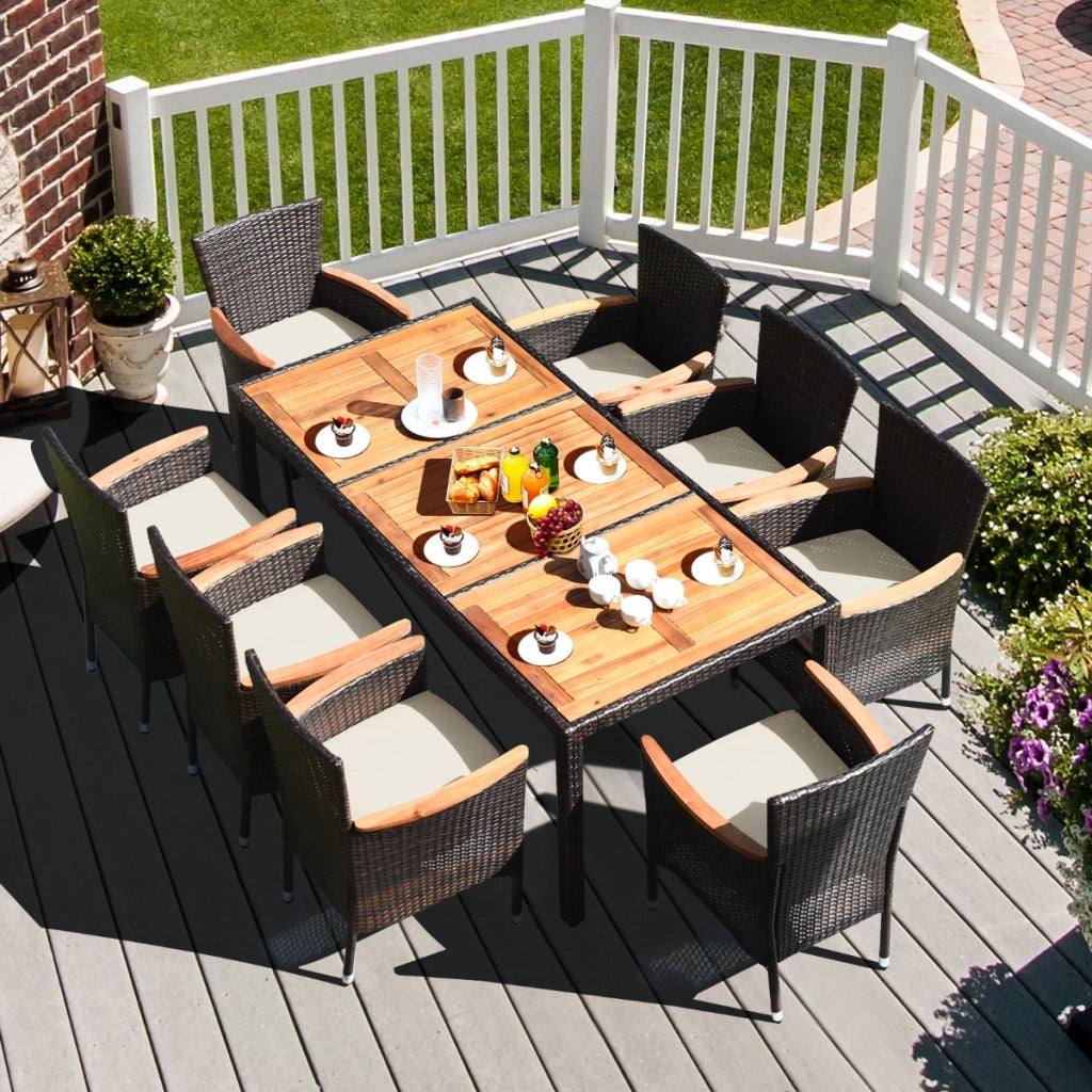 Set da pranzo in vimini con piano d'appoggio in acacia e cuscini rimovibili, Set di mobili per 8 persone Beige