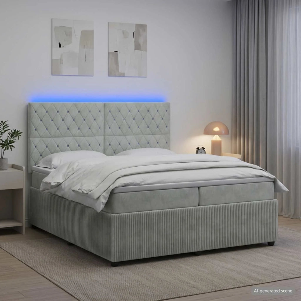 Letto Box Spring LED con Materasso Grigio Chiaro 200 x 200 cm 3456131