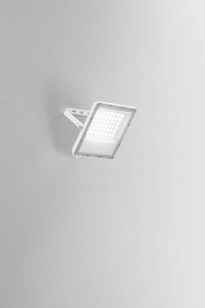 PROIETTORE LED 50W 5000LM CCT 3000K / 4000K / 6500KBIANCO IP65