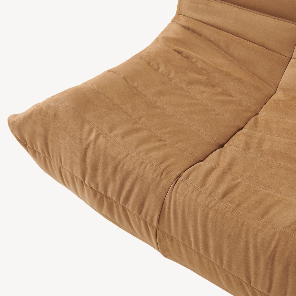 Poltrona Bassa Imbottita Kodsø con Rivestimento in Microfibra 75x90x100 cm - Marrone [en.casa]