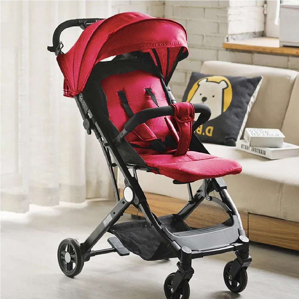 Passeggino Ultraleggero Chiusura Facilitata Salvaspazio Portata 15 kg Rosso