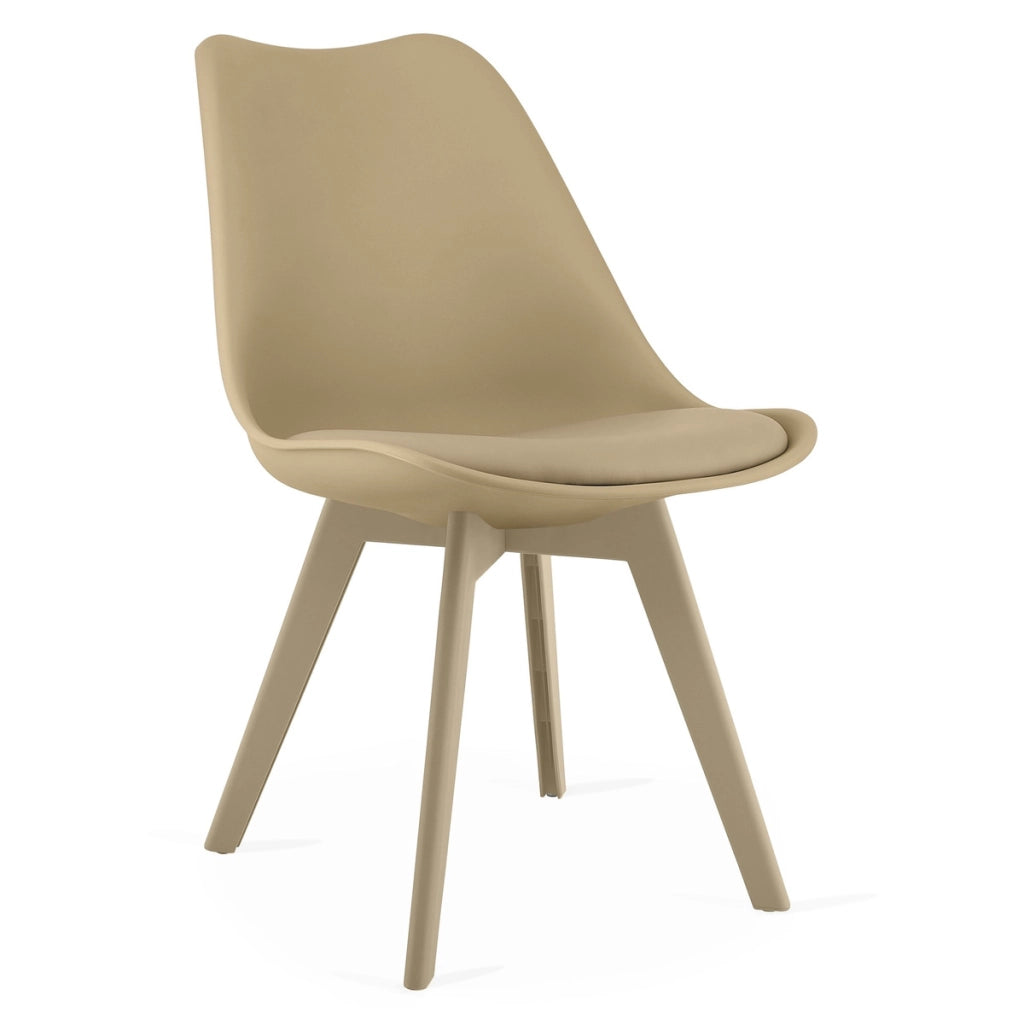 Sedia Mark in polipropilene beige con cuscino in ecopelle