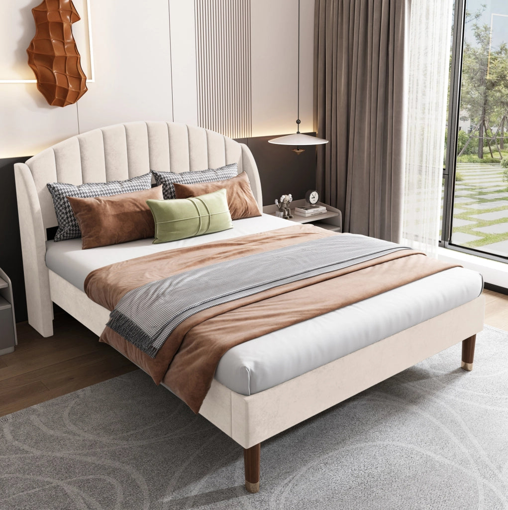 Letto imbottito 140x190 in velluto beige con rete a doghe e testiera