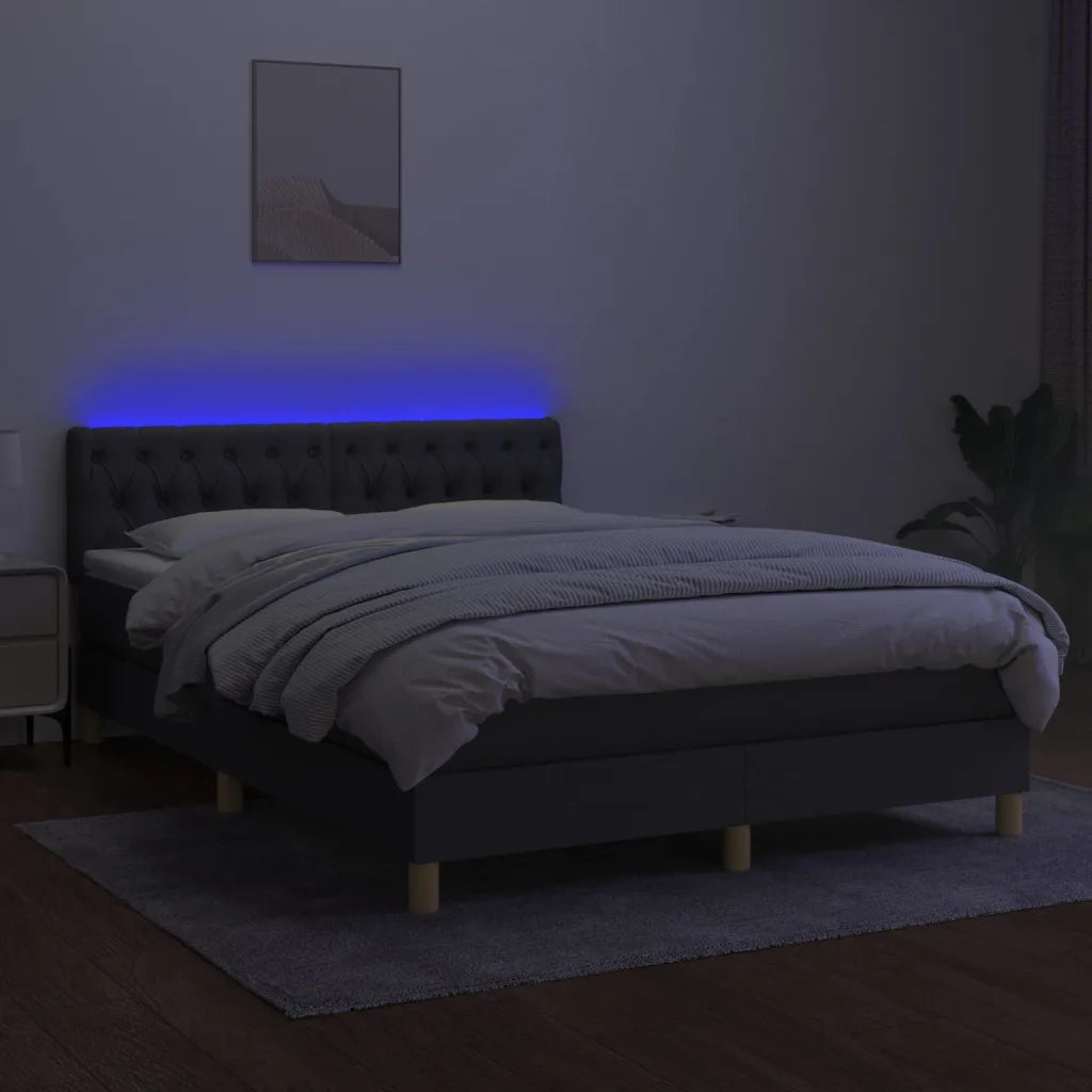 Letto a Molle Materasso e LED Grigio Scuro 140x190cm in Tessuto 3133950