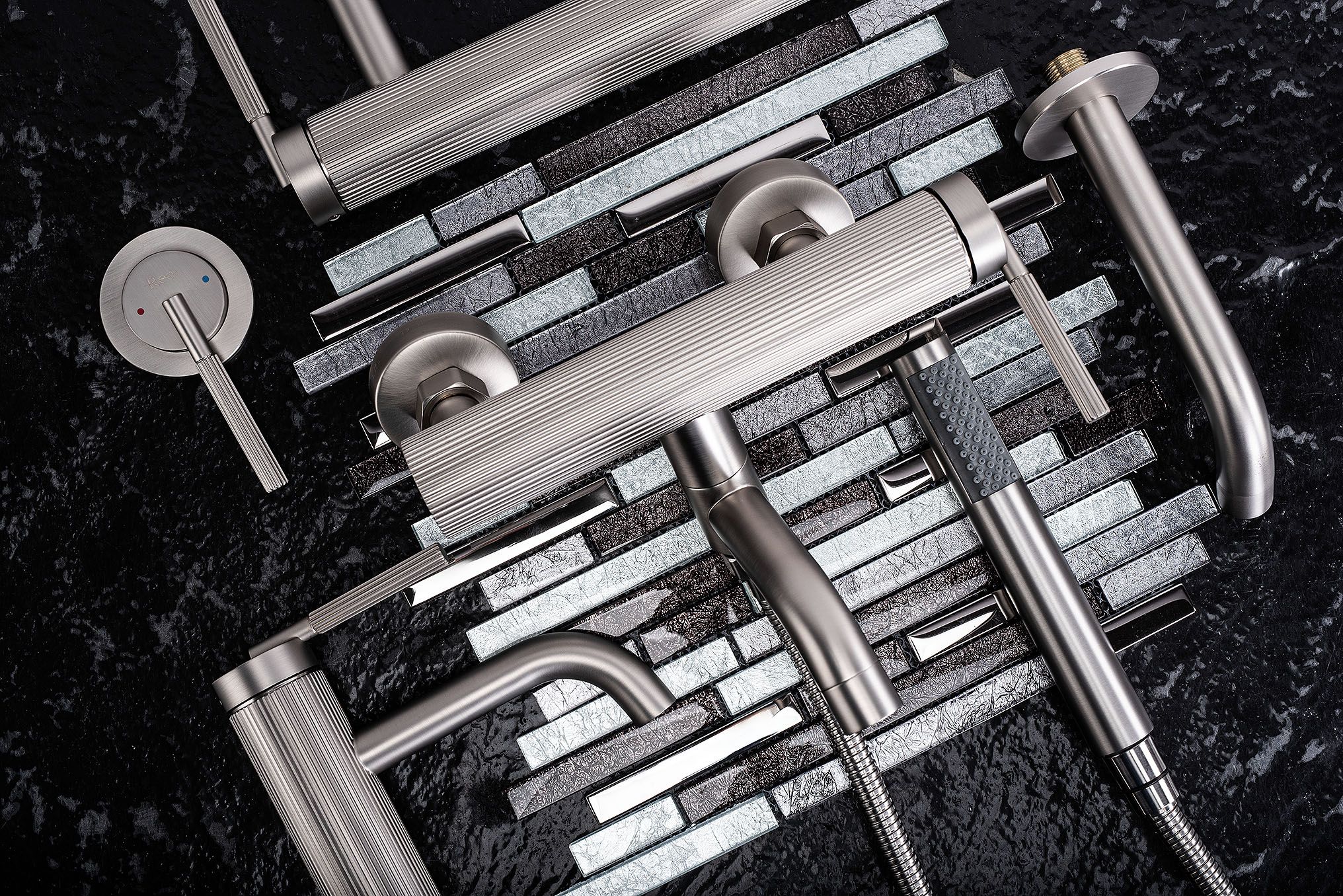 Rubinetto Da Parete Rea Argon Nickel Brush + Box