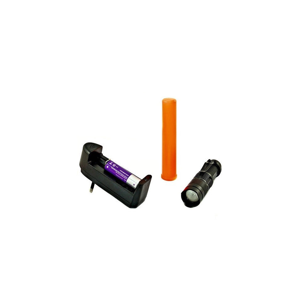 Trade Shop - Mini Torcia Lampada Impermeabile Led Cree Luce Bianca Ricaricabile Zoom 5000 Lm -