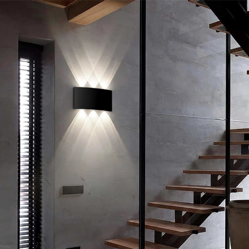 Set 2 Pezzi Applique LED da Parete 6 LED Design Mezzaluna IP65 Interno/Esterno Luce Naturale o Fredda Nero o Bianco Luce Naturale - Nero
