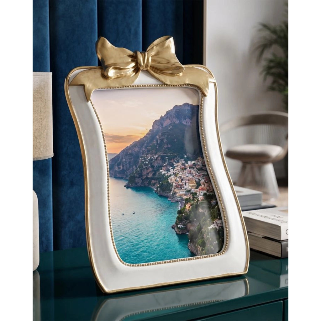 Cornice portafoto Romantica con fiocco in poliresina bianco e oro