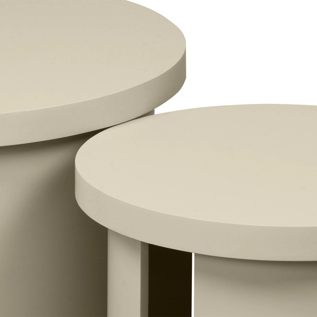Set di 2 tavolini rotondi impilabili, beige