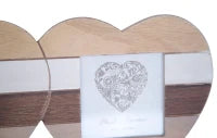 Cornice Da Muro 2 Cuori Lignes Cm 36.5X0.9X19 (Misura Interna 10X10)