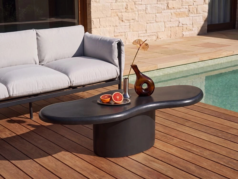 Tavolino decorativo in MgO, forma irregolare, resistente alle macchie, alla ruggine, all'acqua e al vento, 120 x 57 cm, nero