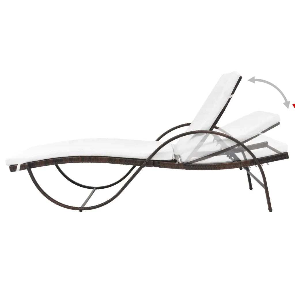 Lettini Prendisole 2 pz con Tavolo in Polyrattan Marrone 274868