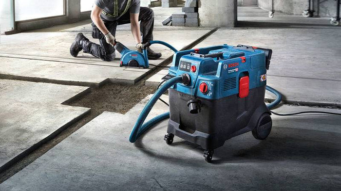 Bidone aspiratore Bosch 40 litri con presa 1200w classe M GAS 12-40 MA