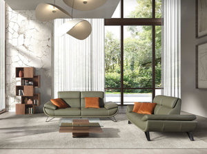 Tavolino quadrato in vetro temperato e noce