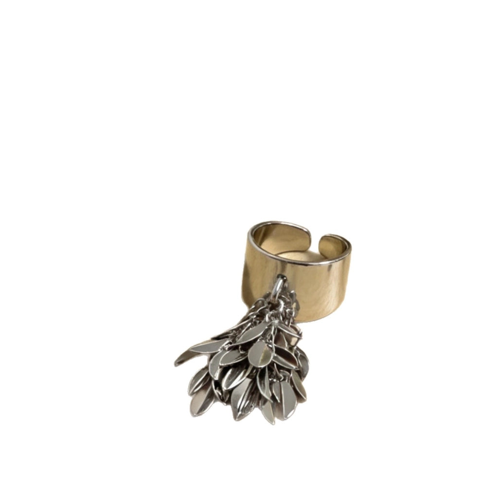 Anello da donna unico con nappa di grano in argento, perfetto per Instagram.