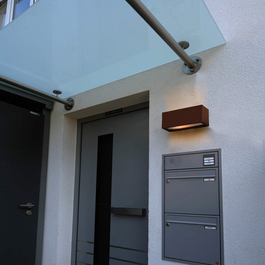 RILONGO Applique rettangolare LED lampada E27 doppia emissione colore corten luce ingresso terrazzo 230V IP54 CORTEN