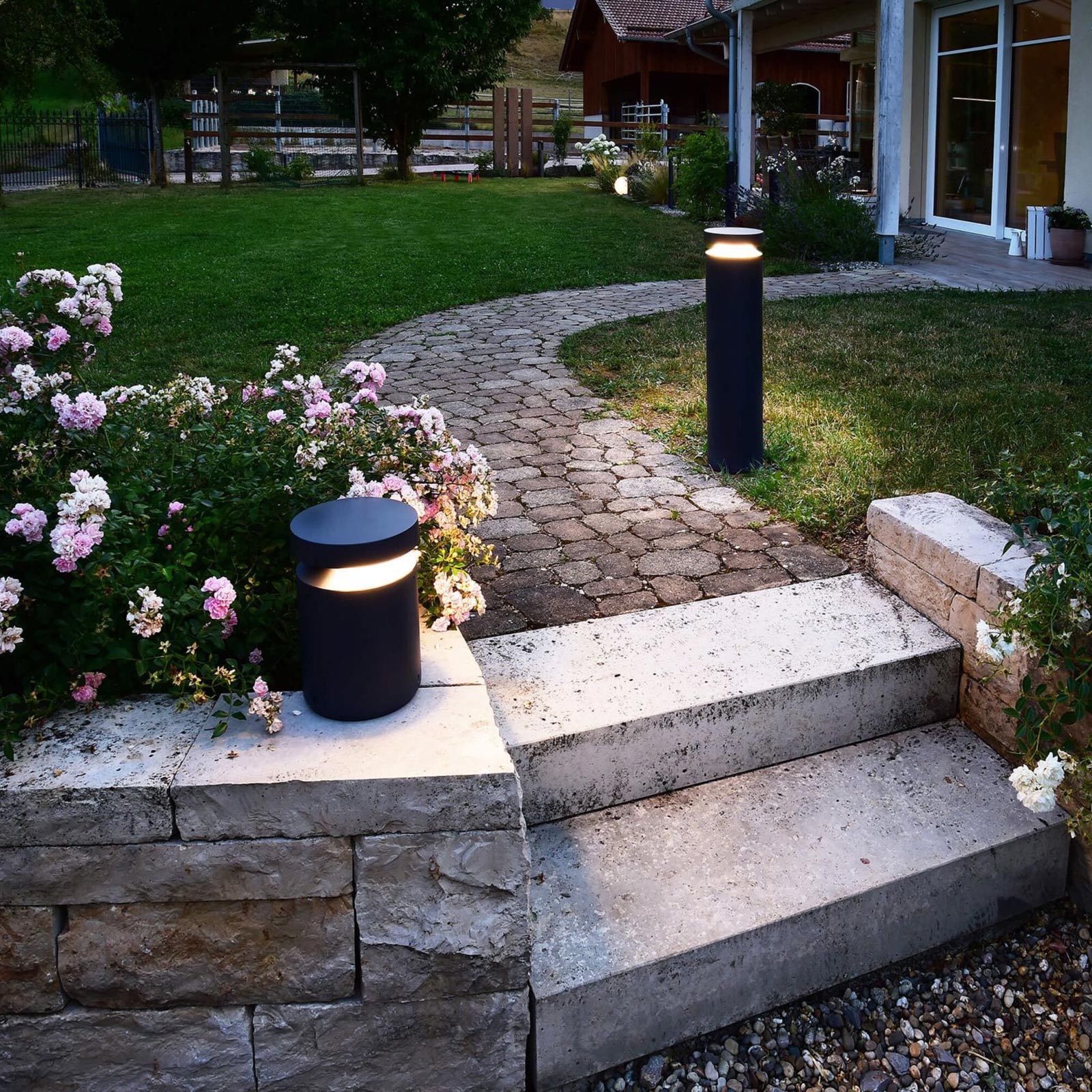 Lampione moderno LED 24W IP65 palo luminoso dimmerabile DALI2.0/DT6 luce bordo piscina parcheggio 230V 60CM