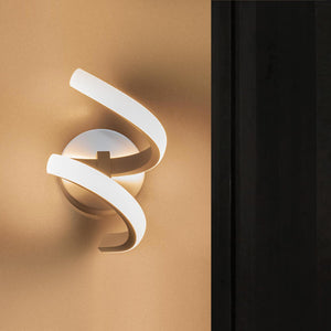 Applique LED lampada stilizzata 3 STEP parete curva spirale 9W resa 72W luce camera letto soggiorno salotto 230V