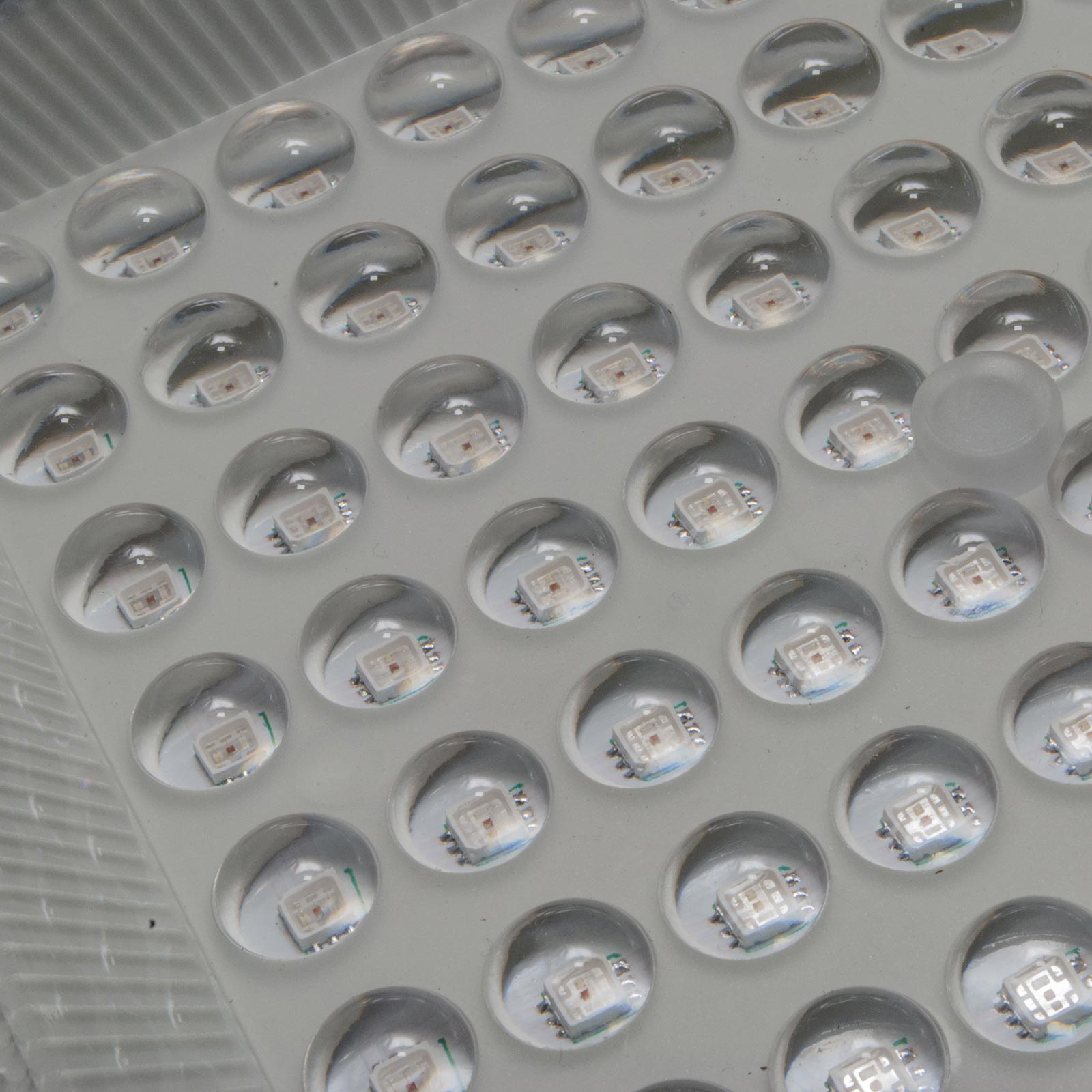 Faro LED RGB 25W Luce Atmosfera Faretto Proiettore Esterno Slim IP65 Telecomando