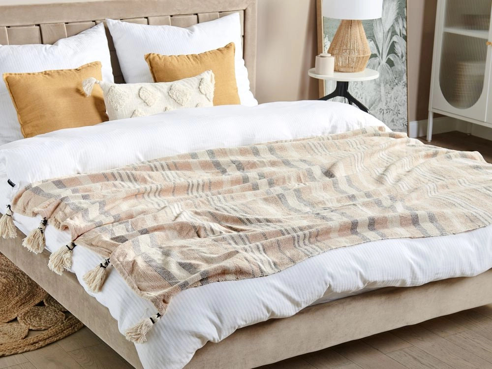 Coperta Beige Cotone 130 x 170 cm Accessorio a righe con frange decorative Fatto a mano