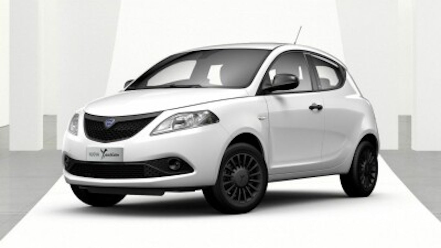 SPRINT05045 , Lancia Ypsilon Hybrid dal 2021-, (4 Fix FL)