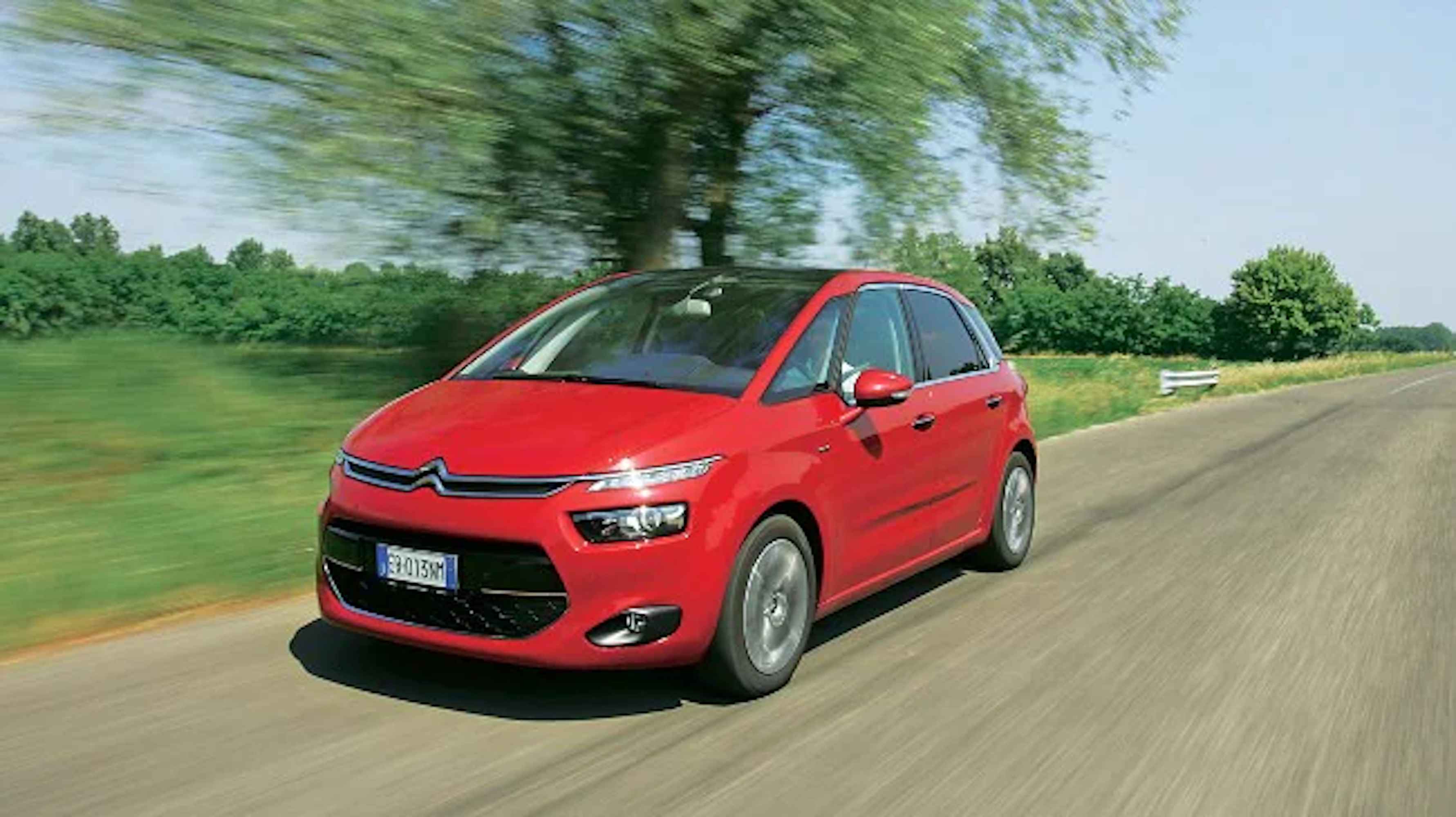 7B-404128 - Tappeto gomma baule per Citroen C4 Picasso II dal 2013-