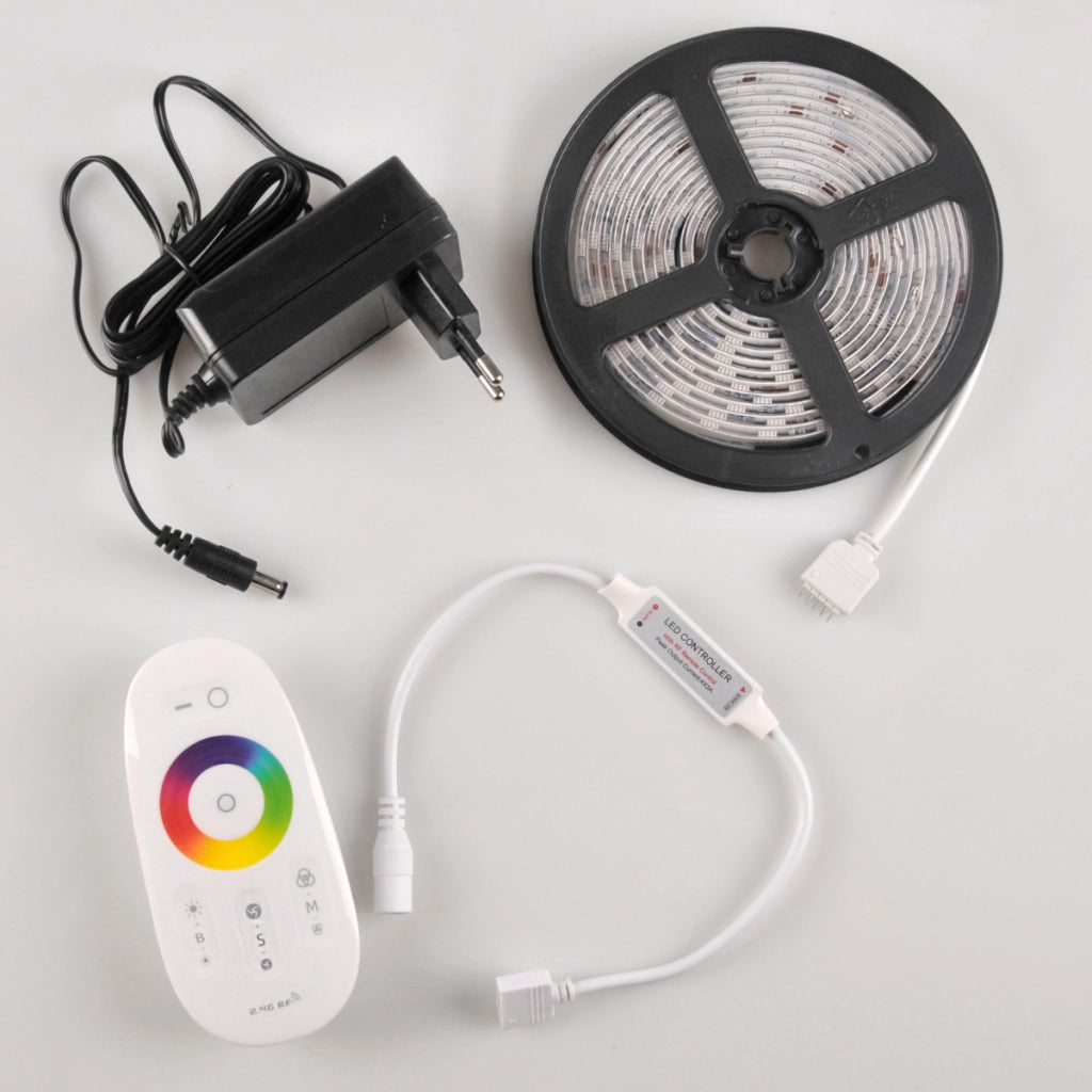 Kit striscia LED 3m 24V RGB+4000K IP65 telecomando Polux