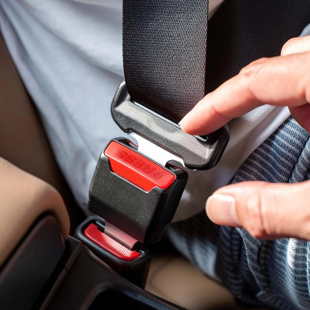 Set di 2 fibbie per cintura di sicurezza per auto, per un fissaggio affidabile Nero / Rosso Avizar
