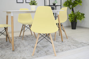 Sedia Valora OSAKA color crema con gambe naturali per soggiorno x3