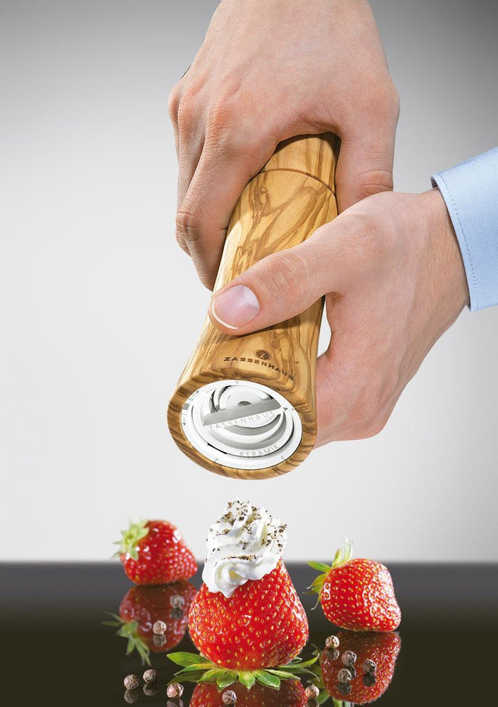 Zassenhaus Frankfurt Macinapepe Oliva, Legno