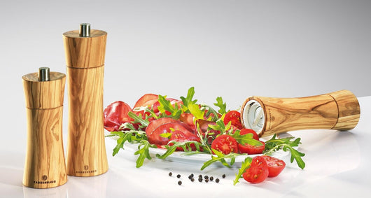 Zassenhaus Frankfurt Macinapepe Oliva, Legno