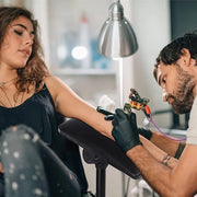 Sostegno di braccio per tattoostanza regolabile - 83-136 cm - per braccio o gamba - richiede contenuto HTML.