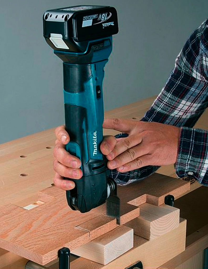 Utensile Multifunzione MAKITA DTM51Z (Solo corpo)