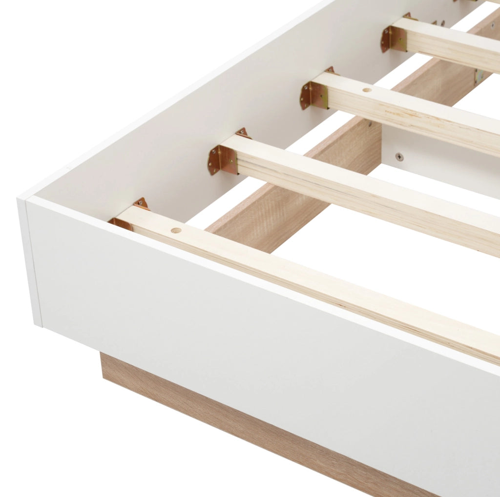 Letto matrimoniale sospeso 160x200 cm con testiera; bianco e rovere sonoma; in legno