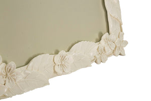 Cornice Leaf Cream 26x2x30,7 cm in Poliresina e Vetro