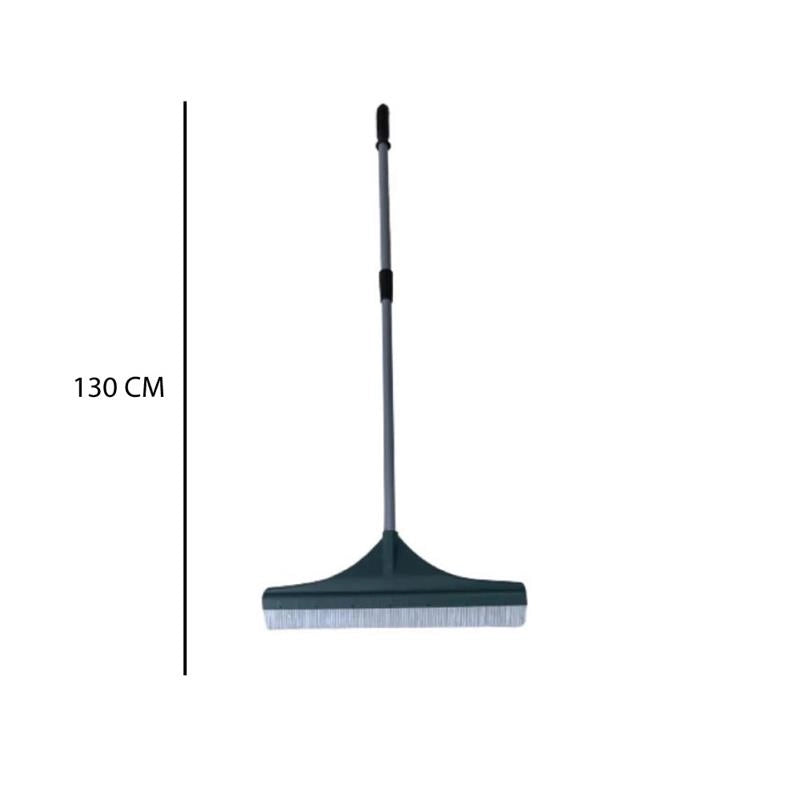 SCOPA PER PRATO SINTETICO 130 CM CON MANICO TELESCOPICO SETOLE IN NYLONA INPUGNATURA ERGONOMICA OKP