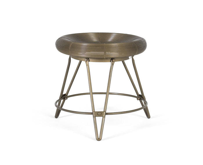 Sgabello basso in metallo in stile industriale