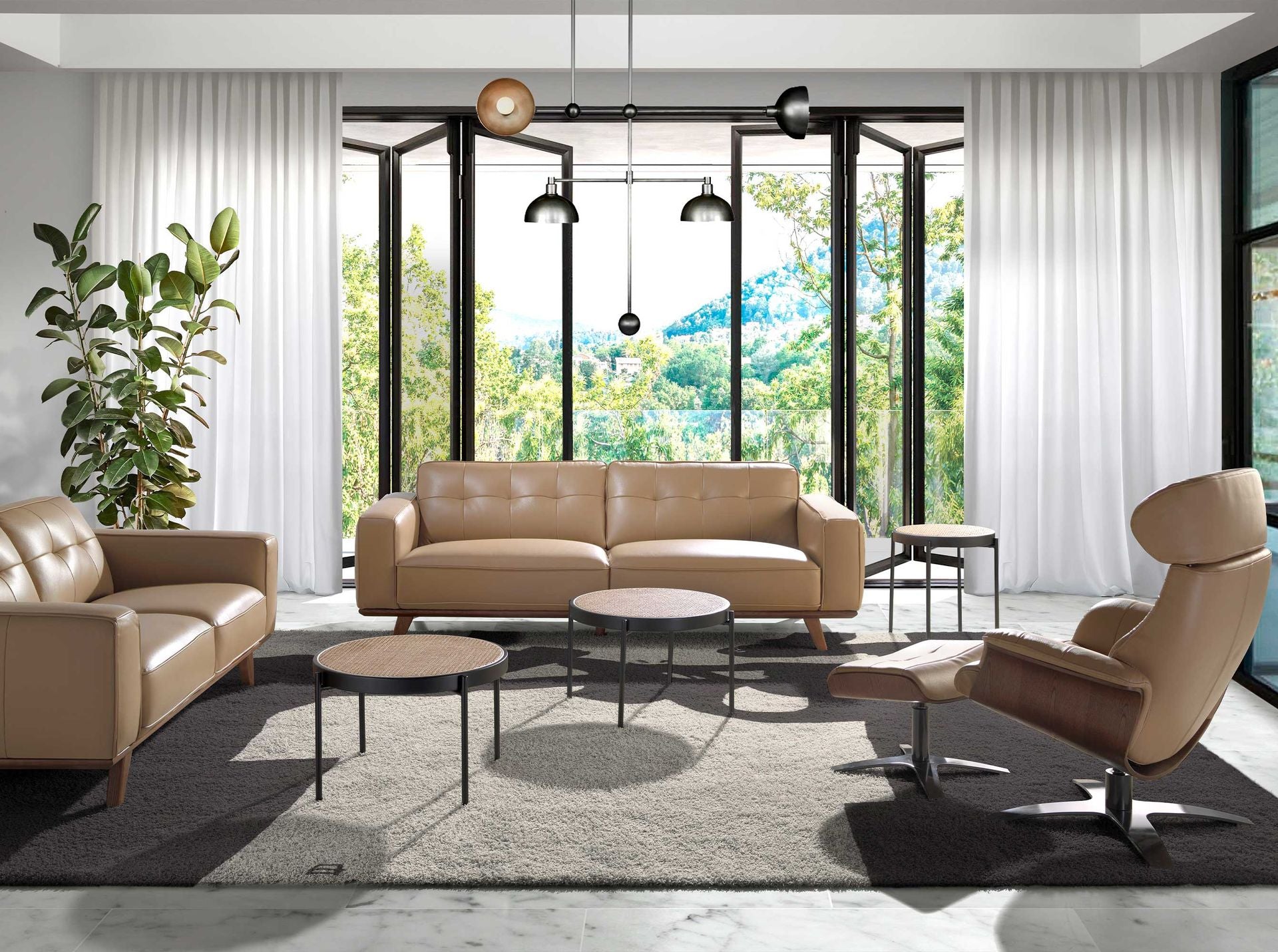 Tavolo angolare rotondo in rattan, legno nero e acciaio nero