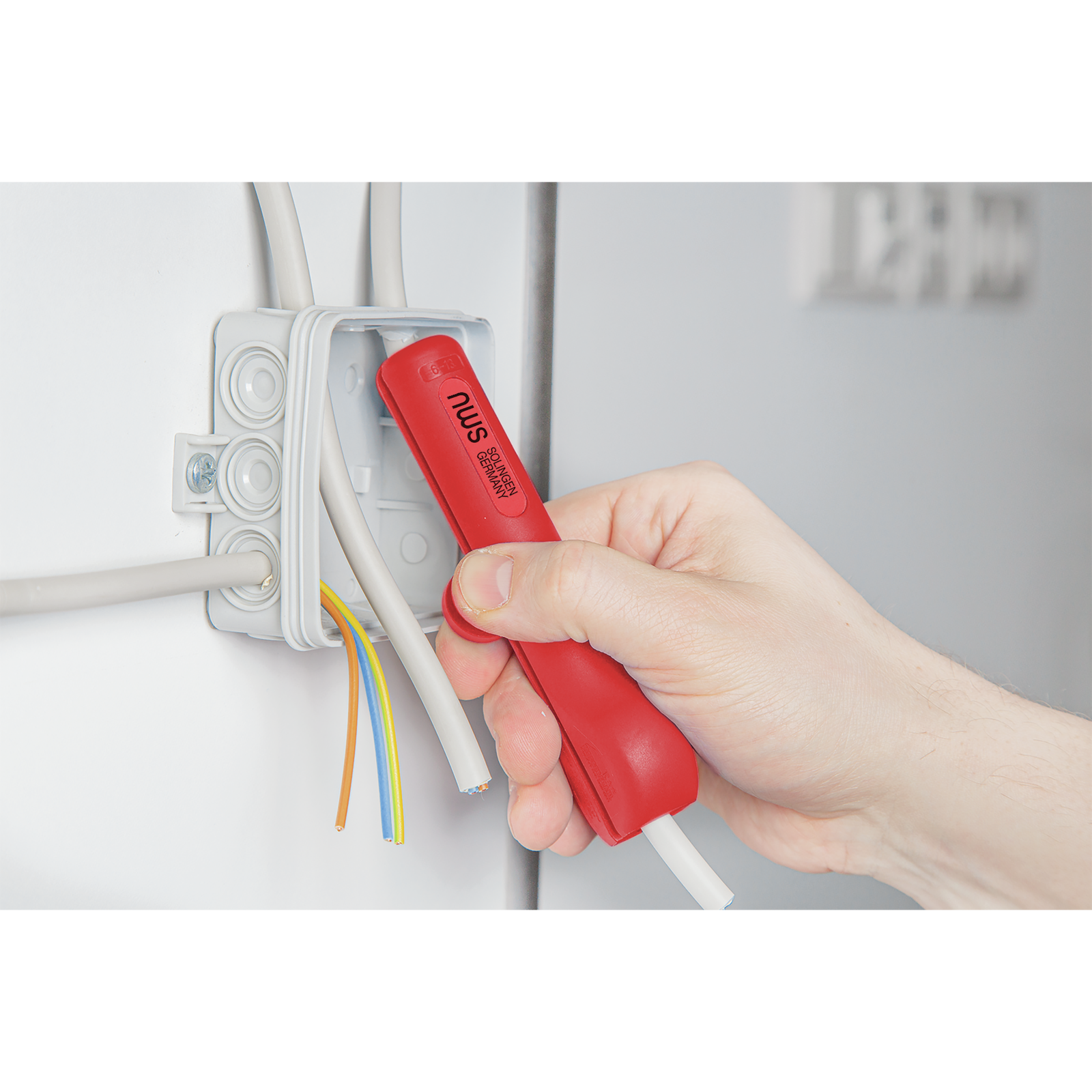 NWS Sguainatore Universale