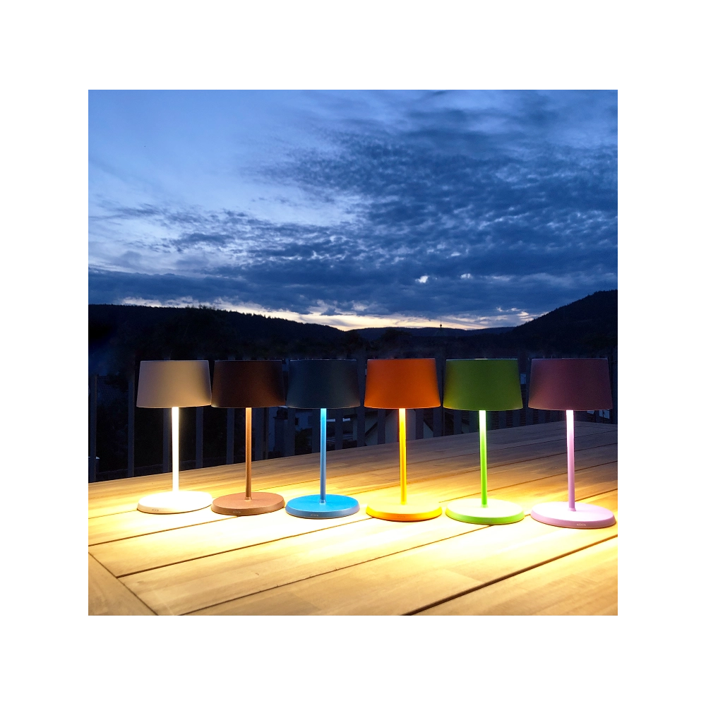 Zafferano Lampada a led da tavolo Olivia Pro mini Giallo Oro ricaricabile e dimmerabile - 2200-2700-3000K 9h alla massima potenza